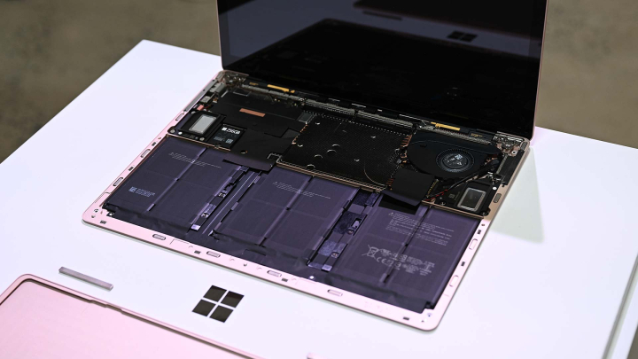 Microsoft hợp tác với iFixit để ra mắt bộ công cụ sửa chữa PC Surface